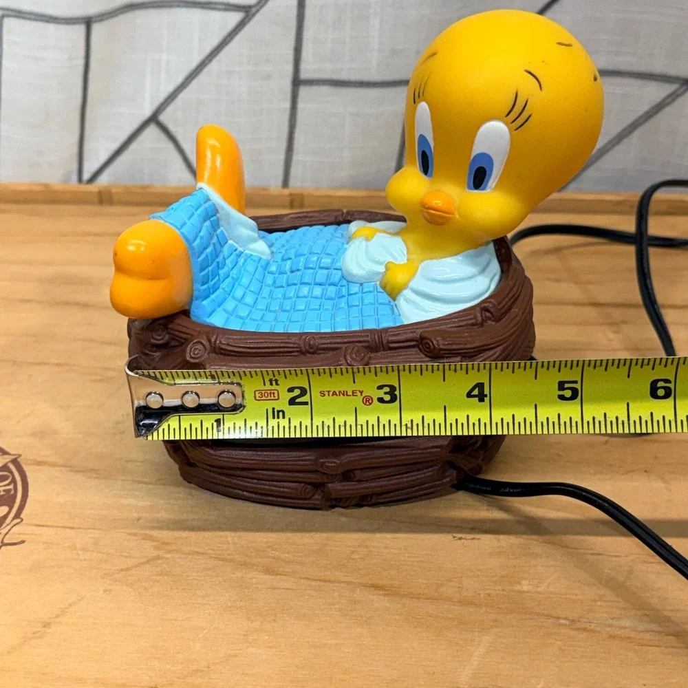 Westclox Tweety Bird‎ Alarm Clock OS Yellow Vintage Looney Tunes Nest 32402-AC